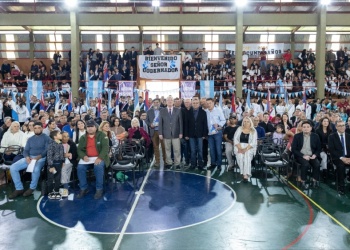 Bernardo de Irigoyen celebró sus 105 años con entrega de títulos y nuevos equipos para el municipio
