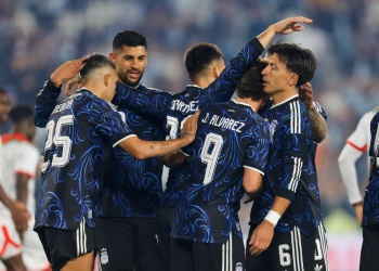 Argentina aplastó a Burkina Faso por 7-0 en el Monumental