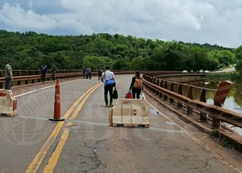 Crecida y corte de ruta 12: quiénes están habilitados a cruzar el puente Banana