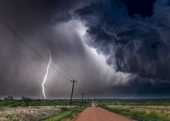 Misiones, bajo alerta por tormentas fuertes: advierten que podrían caer más de 150 milímetros de lluvia