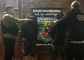 Joven apostoleño lucha por su vida: lo molieron a golpes para robarle unas crocs