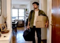 Por la crisis, unos 140 mil jóvenes dejaron de vivir de manera independiente en Argentina
