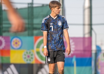 Doblete de Losavio en el Mundial
