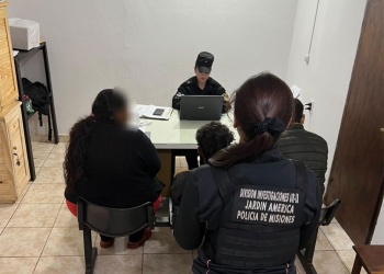Un adolescente terminó con heridas en la cabeza tras ser atacado y asaltado en Jardín América