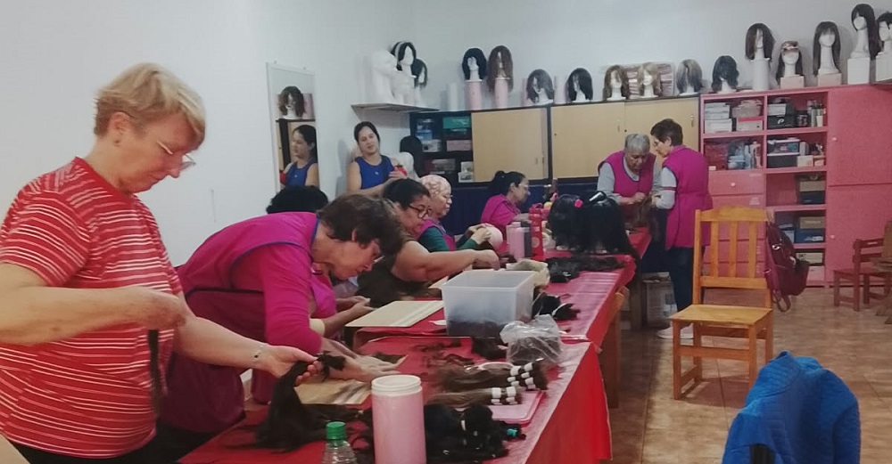 Pelucas Solidarias Mechones de Vida
