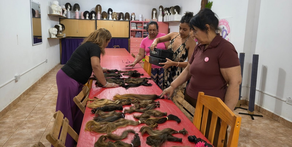 Taller de confección de pelucas