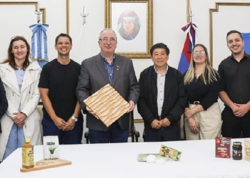 Lanzaron las Diplomaturas en Diseño y Creación de Muebles y de Desarrollo e Innovación de Alimentos