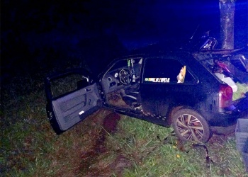 Un auto lo habría rozado y escapó: despistó en la ruta 12 y una joven fue hospitalizada
