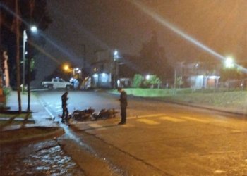 Cinco jóvenes heridos, dos de gravedad, en tres accidentes de motos en Misiones